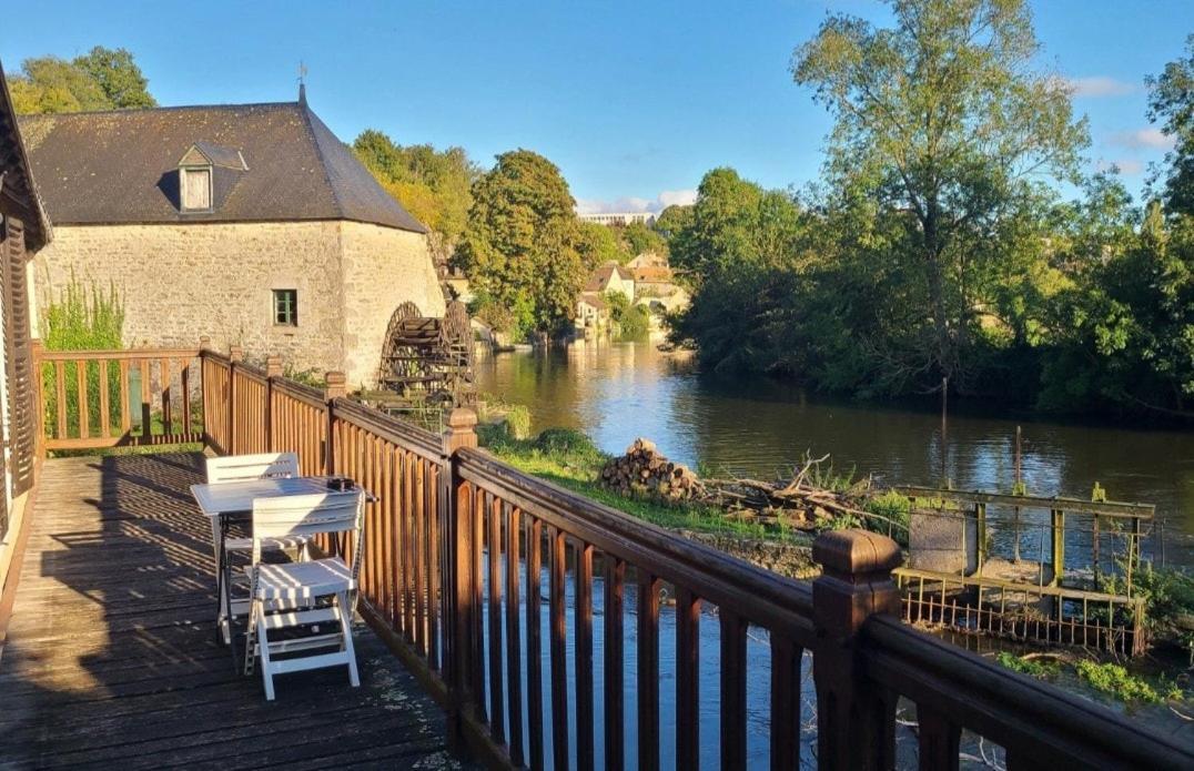 Maison Avec Jardin En Bord De Riviere Fresnay-sur-Sarthe Zewnętrze zdjęcie
