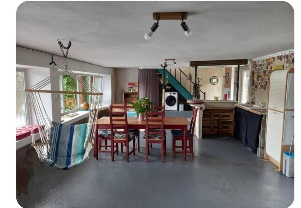 Maison Avec Jardin En Bord De Riviere Fresnay-sur-Sarthe Zewnętrze zdjęcie